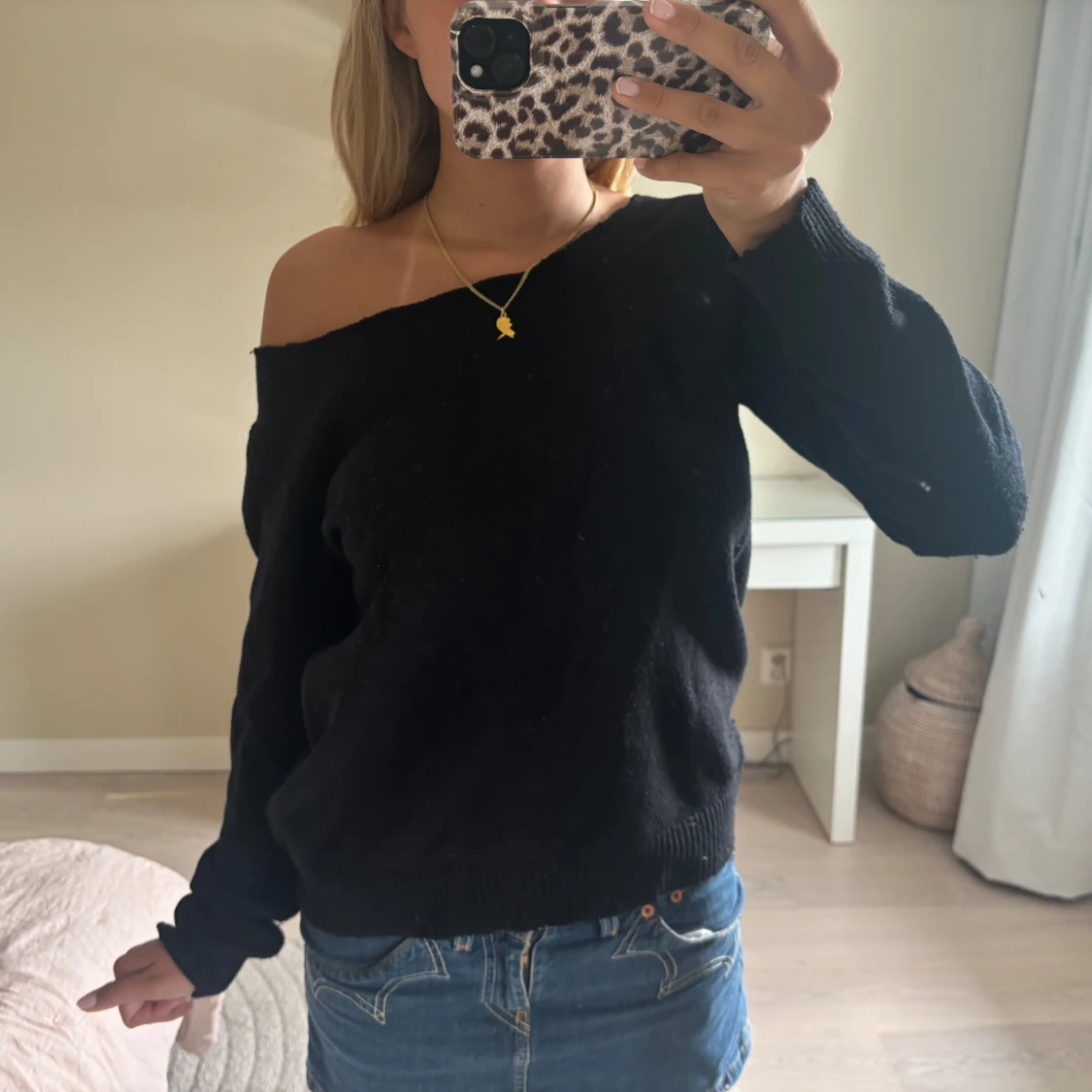 One shoulder tröja - 90