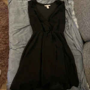 Svart klänning - fin svart klänning 