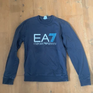 EA7 tröja - EA7 tröja i bra skick