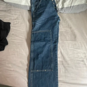 Jeans - Jeans med detaljer