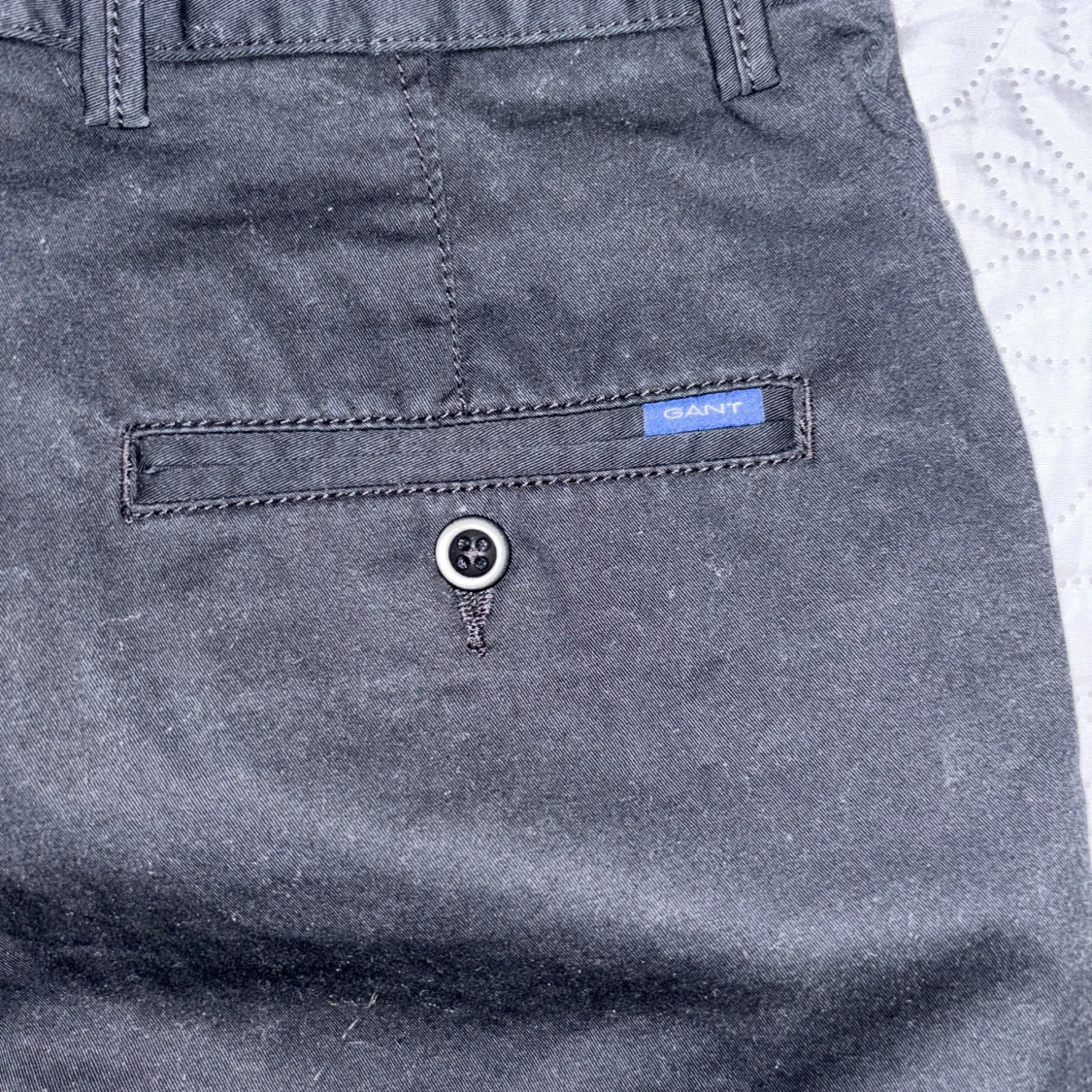 Svarta chinos från GANT - 3