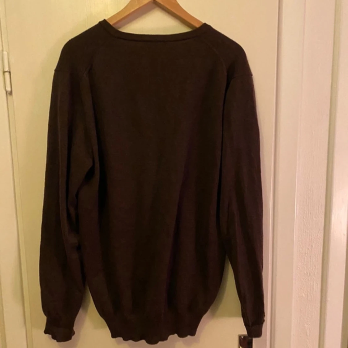 Brun tröja från J.Lindeberg - 1