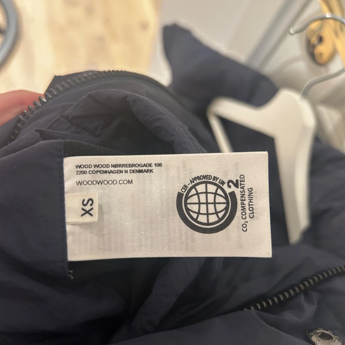 Mörkblå dunjacka från Wood Wood - 3