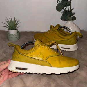 Nike Air Max Thea PRM "DARK CITRON" - Nike WMNS Air Max Thea PRM "DARK CITRON"  Size: 39 Condition: good condition  All defects are Always shown in the pictures if there are any!! Questions? Feel free to ask!  Checkout my account for more shoes, you might find a gem you size‼️
