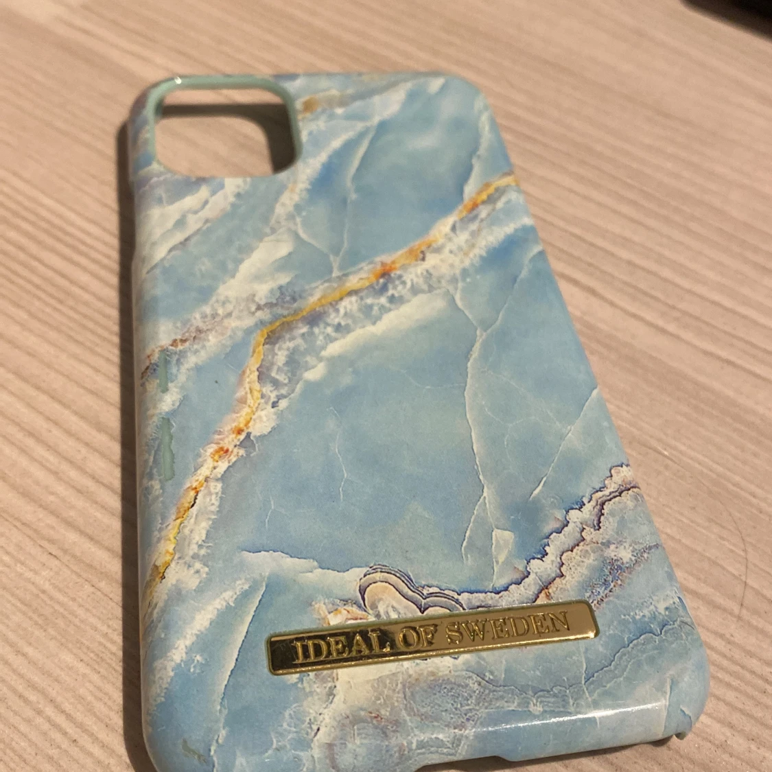 Blått mobilskal från iDeal of Sweden - 1