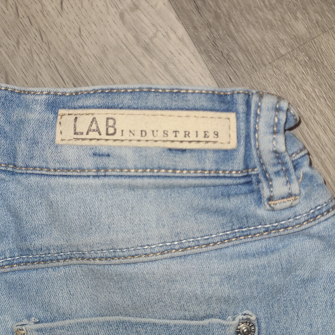 Blå jeansshorts från LAB Industries  - 2