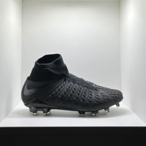 Nike Hypervenom Phantom 3 - Nike Hypervenom Phantom 3 FG “Stealth Ops” 🕷️, Skick- 9.2/10 (inga snören)