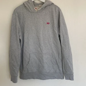 Levi’s hoodie  - En sjyst Levi’s hoodie som passar bra nu till hösten 