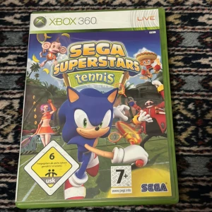 Sega superstars tv spel till XBOX 360 - Ett väldigt roligt spel, spelet kan spelas på XBOX 360