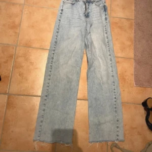 Jeans  - Jeans från Gina trico i strl 36