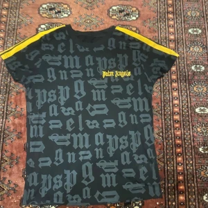 Palm angels T-shirt  - Fin Palm angels t shirt Bra skick 