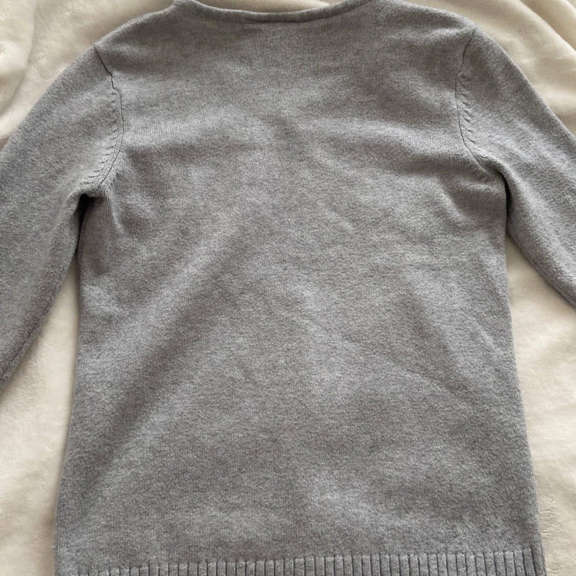 V ringad grå stickad - 45