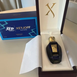Xerjoff Torino 22 - Säljer min Torino 22 50ml cirka 40ml kvar, köp på NK i Stockholm för 2100, kvitto finns kvar, Vid snabb affär så kan jag gå med på ett billigare pris.