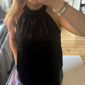 Svart siden topp - Siden topp, aldrig använd💖storlek s