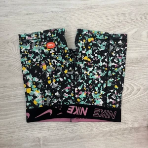 Nike PRO shorts - Nike PRO shorts oanvända passar även xs