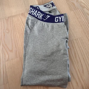 Träningsbyxor  - Träningsbyxor 