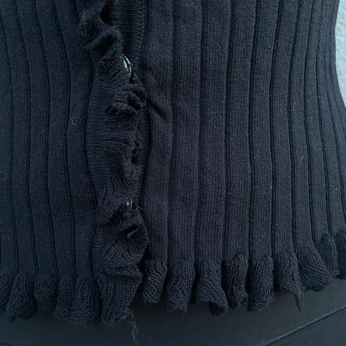 Svart topp/kofta - 92