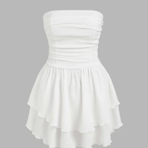 klänning från cider - säljer min fina klänning från cider, använd typ 4 gånger och den är lika fin fortfarande.🤗