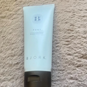 Hårinpackning  - Oanvänd hårinpackning från björk hårinpackningen är återfuktande och vegansk  200ml