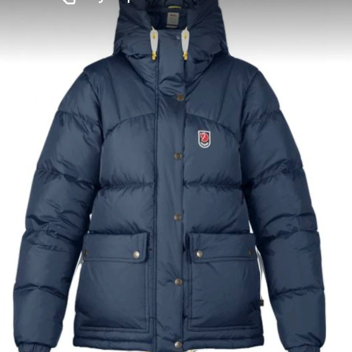 Mörkblå fjällräven jacka i bra skick!