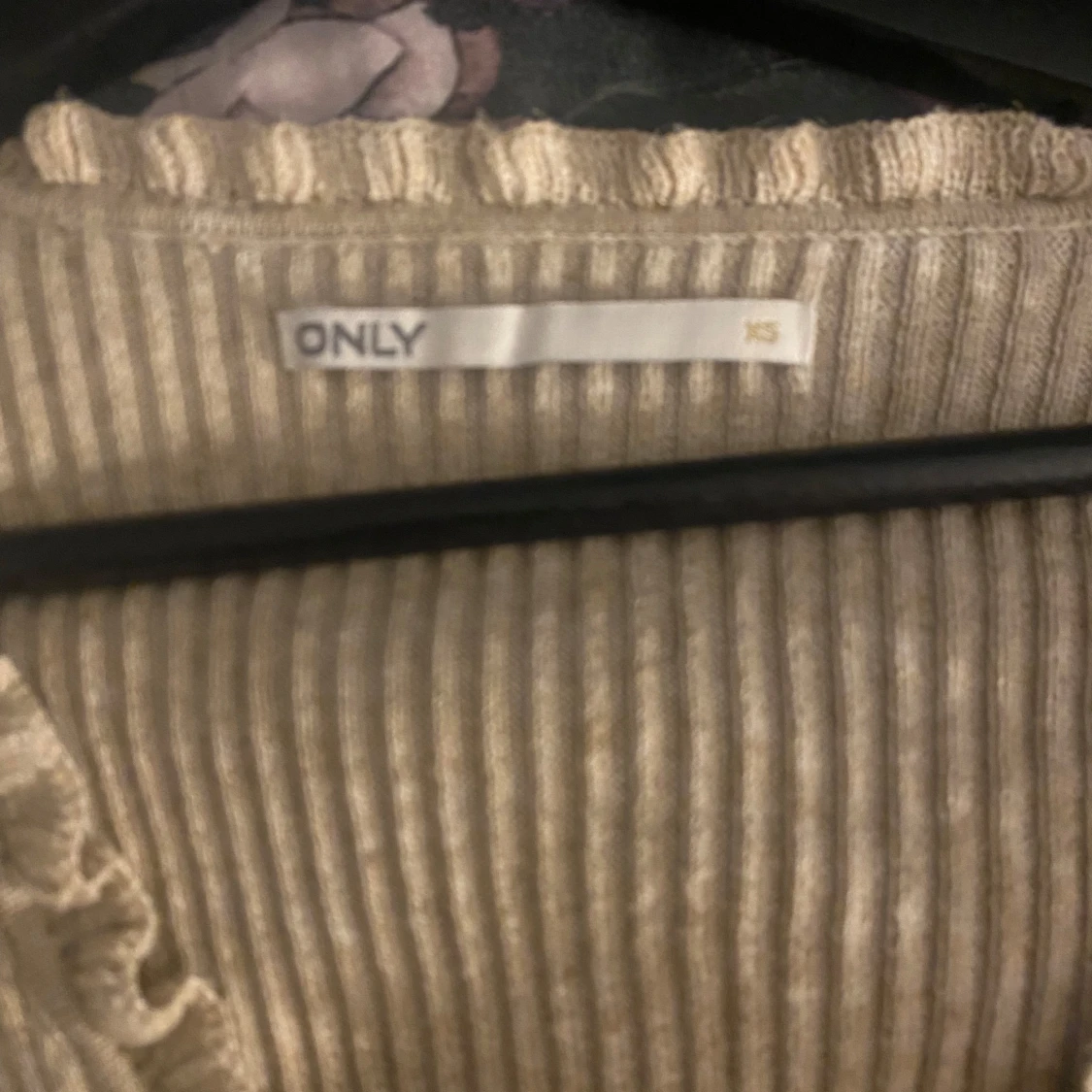 Stickad blus/kofta - 91