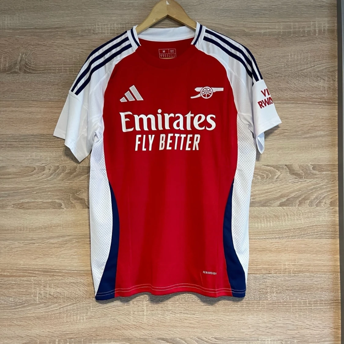 3 fotbollströjor - 2