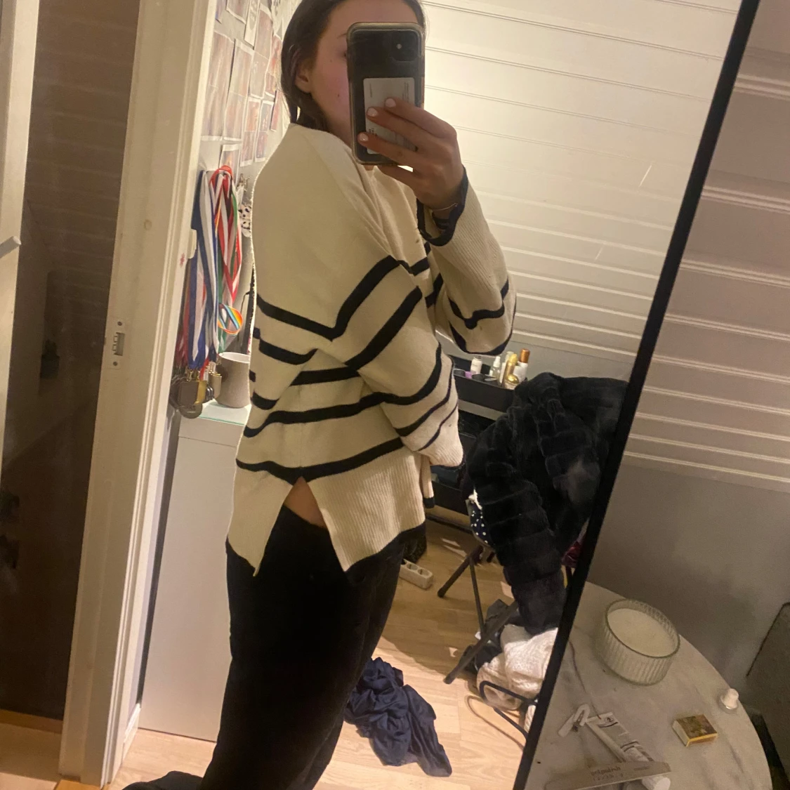 Randig sticakd tröja  - 1