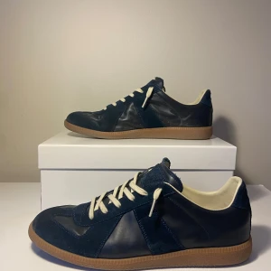 Maison Margiela Gats - Säljer Maison margiela gats. Hämtas i Gbg vill helst göra en trade i Gbg 