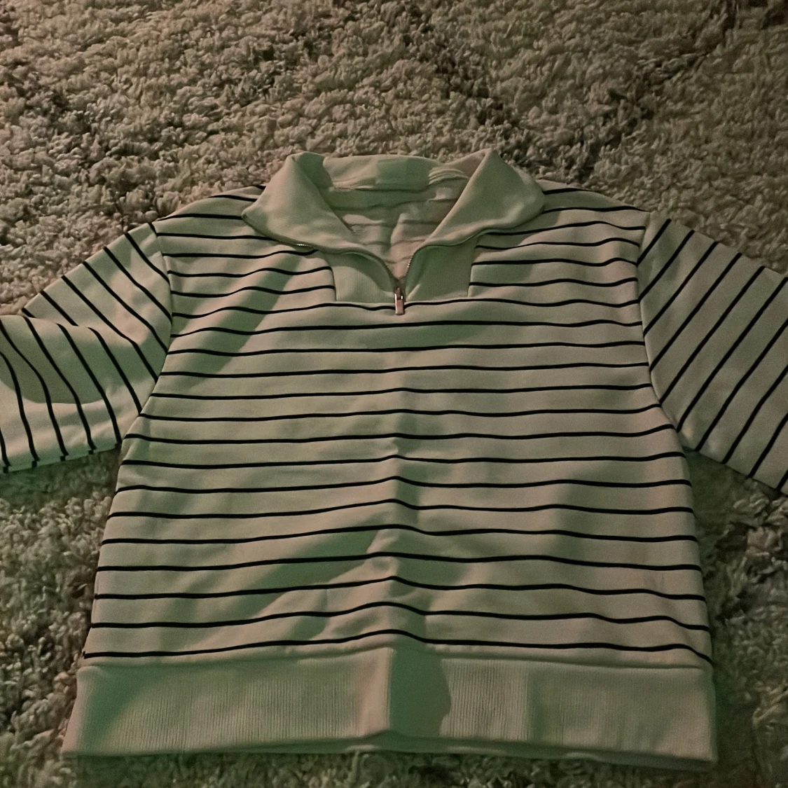 Randig tröja med dragkedja - 2