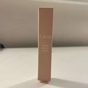 Caia That dewy look eye gloss - That dewy look eye gloss från Caia, helt nytt oöppnat😍🙌🏼
