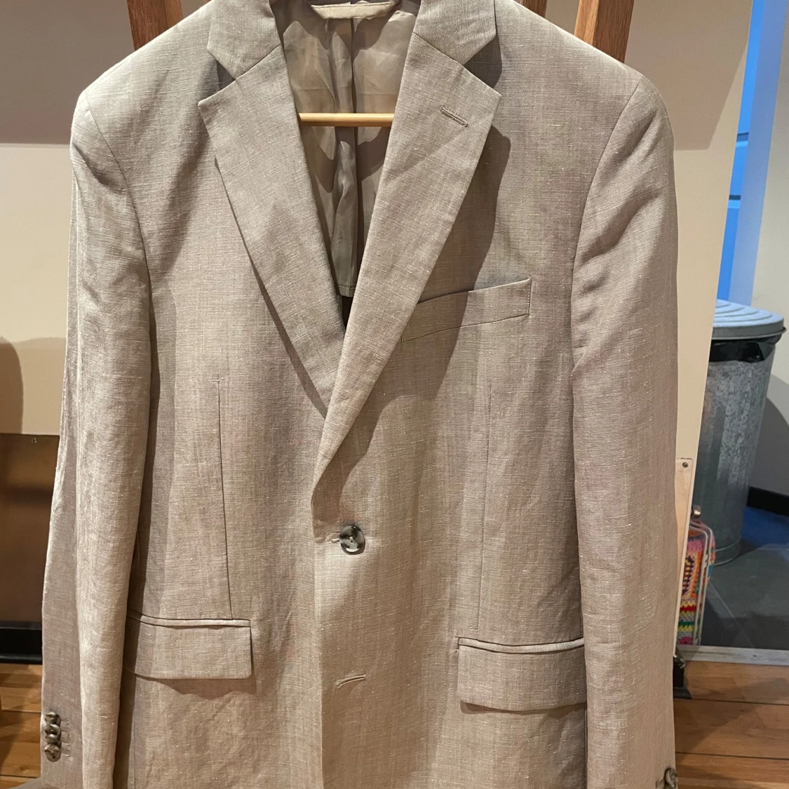 Beige kavaj från J.Lindeberg