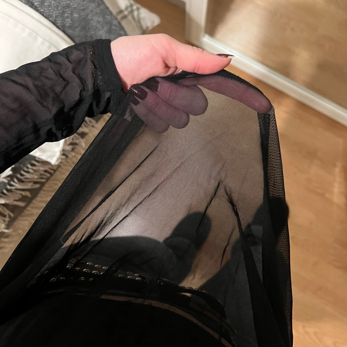 Svart meshtröja - 91