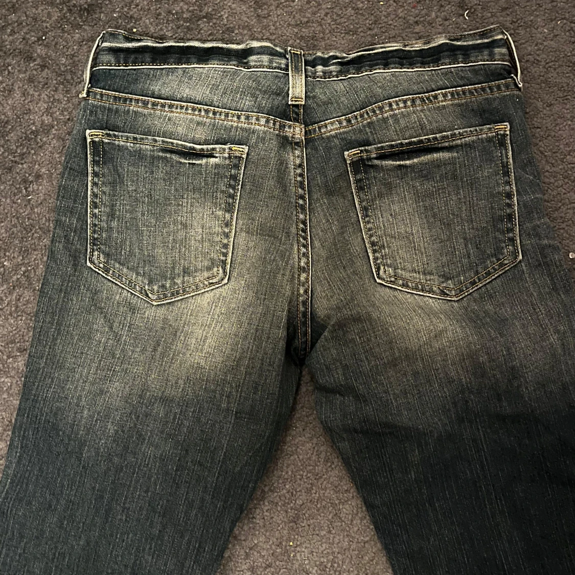 Gap lowrise bootcut jeans - 92