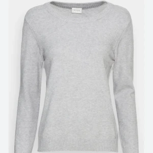 grå stickad tröja💖 - inga defekter🥰🥰 nypris 379💕