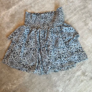 Snygg mönstrad kjol från Chelsea -  Sparsamt använd, XXS, snygg till en stickad tröja! 