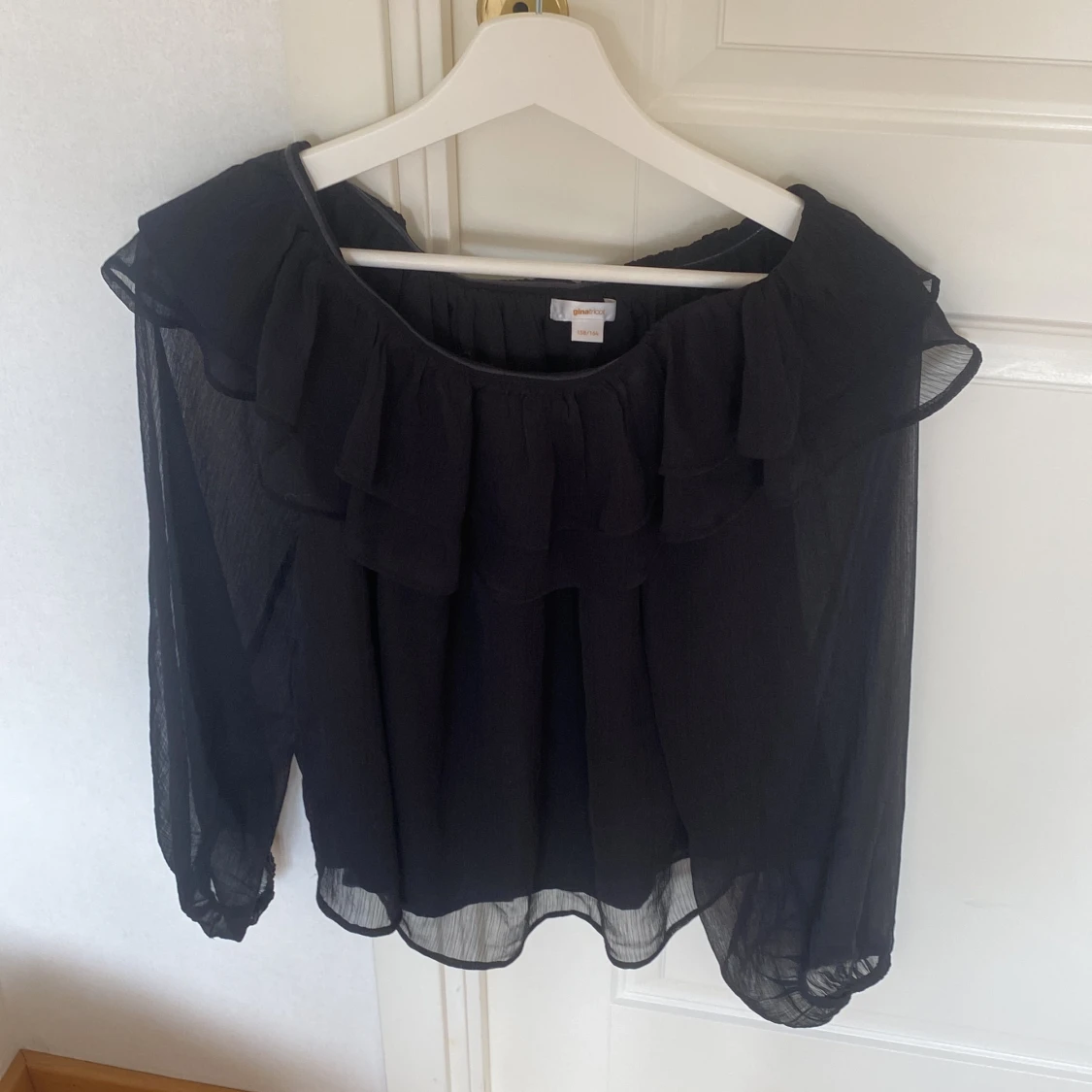 Svart blus  - 90