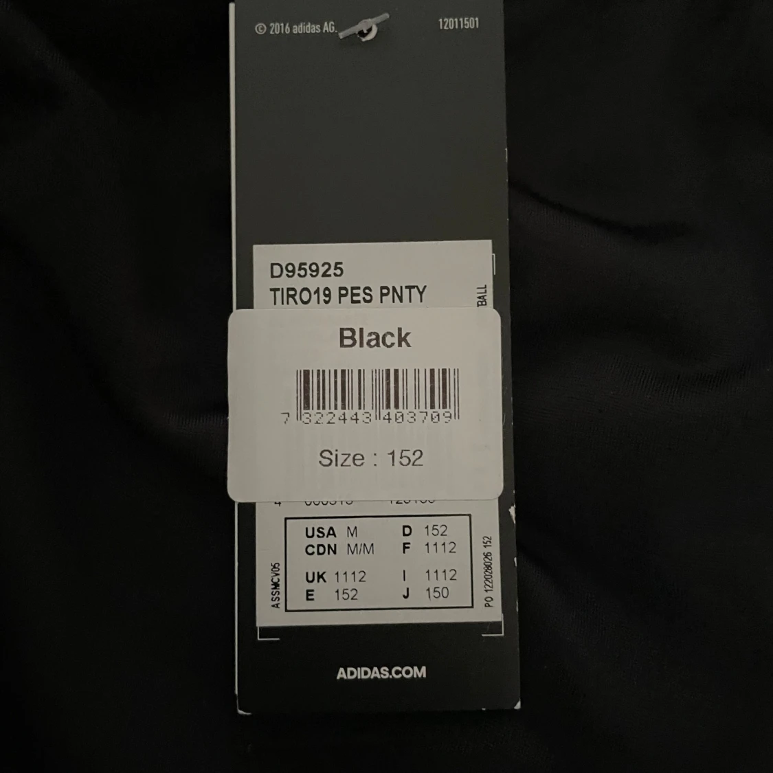 Svarta träningsbyxor från Adidas - 92