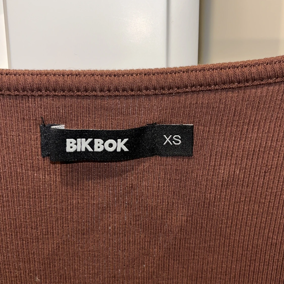 Brun klänning från Bik Bok - 90