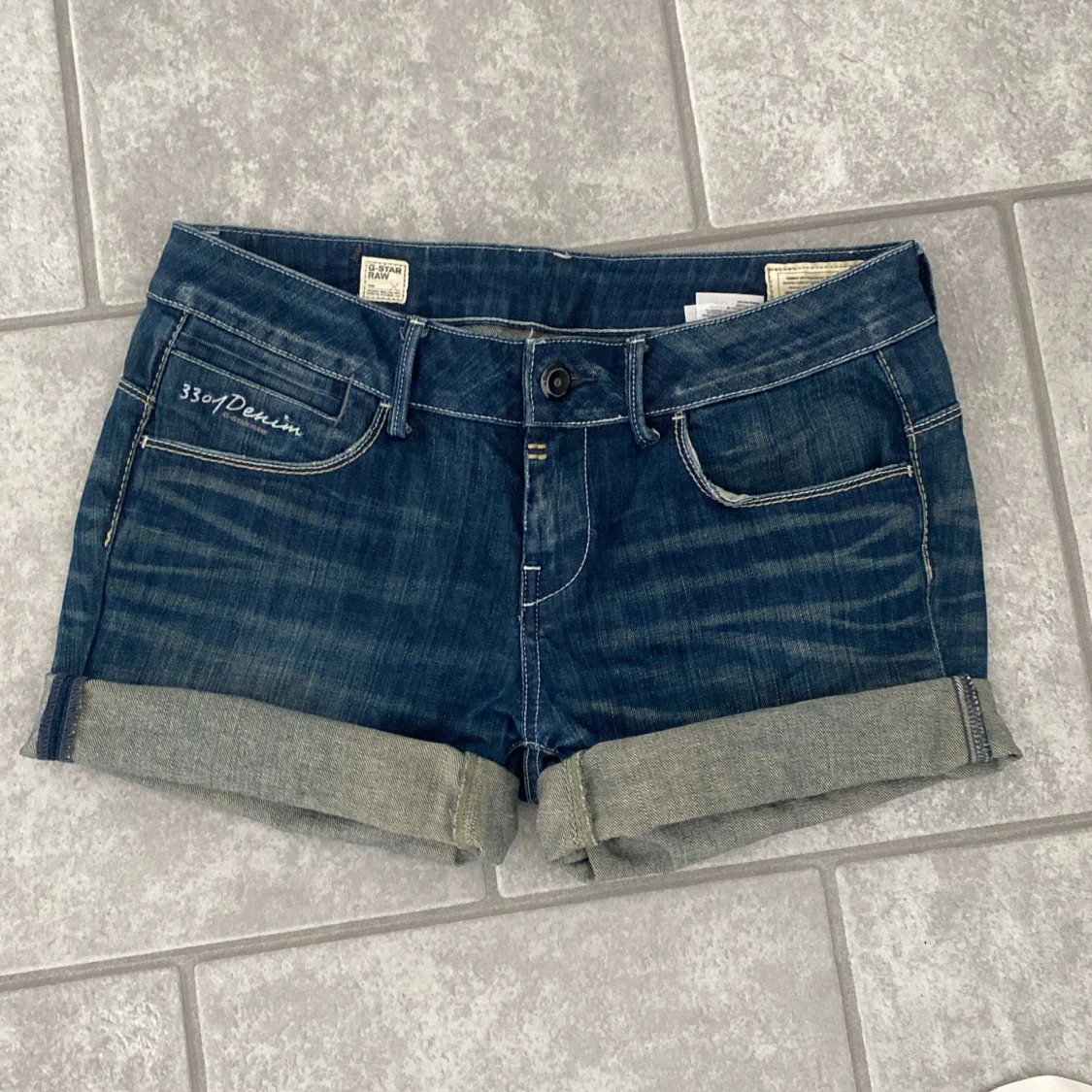 Low waist jeansshorts🤩🤩 - 90