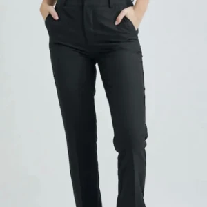 Kostymbyxor bikbok  - Säljer mina kostymbyxor från bikbok då dom inte kommer till så mycket användning, modellen är Vilma. Använda Max 5 gånger🩷 n