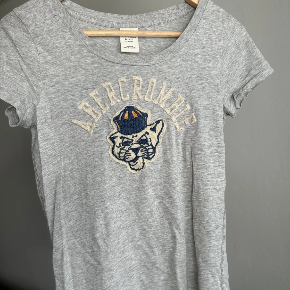 Grå topp abercrombie