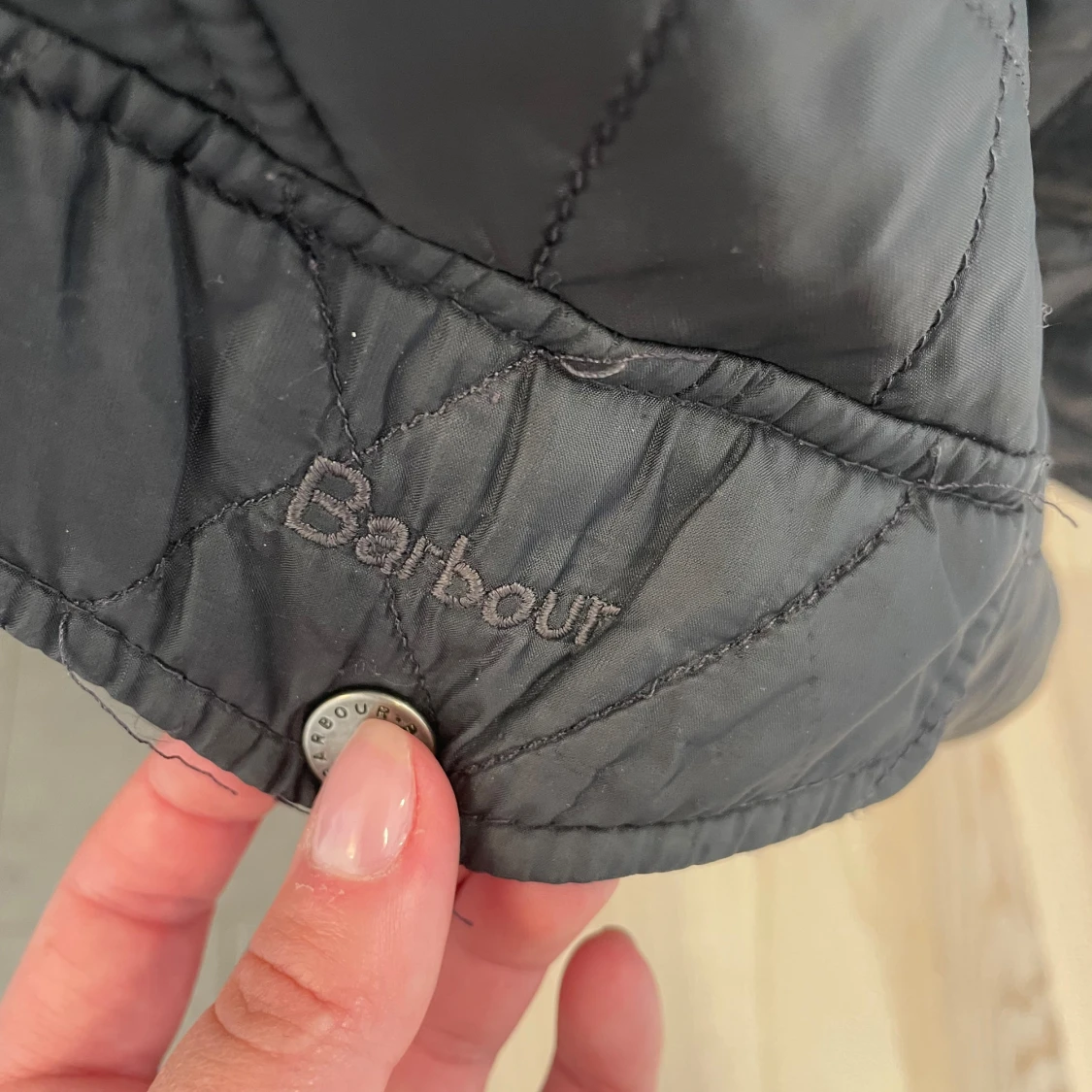 Grå Barbour-jacka  - 90