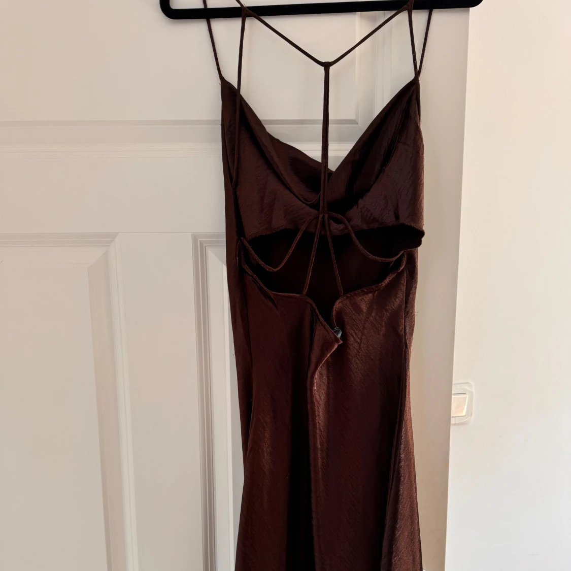 Satin klänning  - 90