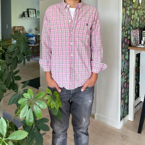 Ralph Lauren Skjorta - Riktigt snygg Skjorta, Storlek M (10-12),100% Autentisk.