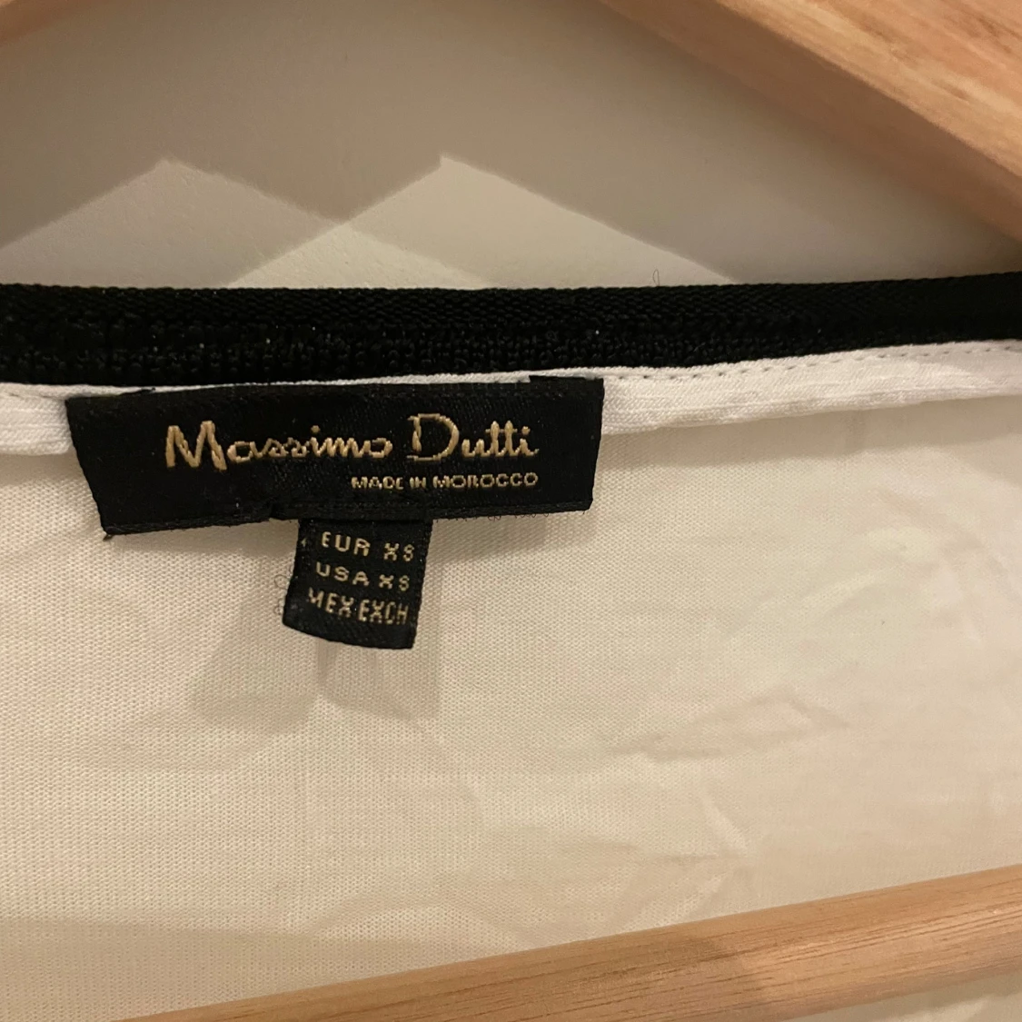 Vit långärmad topp från Massimo Dutti - 90