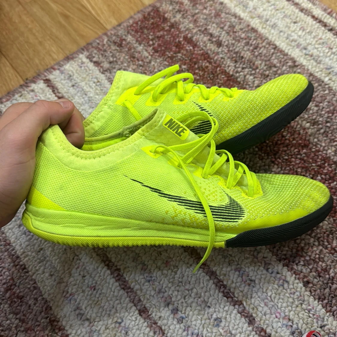 Nike mercurial inomhusskor