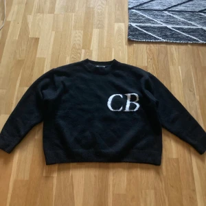 Stickad tröja från Cole Buxton - Varm och mysig stickad tröja från Cole buxton. || Str: S || Hör av dig vid funderingar och pris går självklart att diskutera MVH/ Oskar 😃