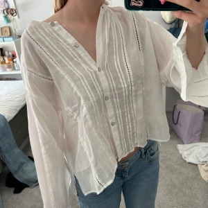Blus zara - Så söt blus helt oanvänd