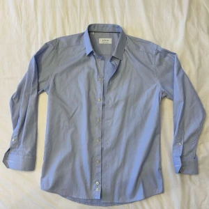 Eton skjorta  - Eton skjorta. Storlek s. Som ny 