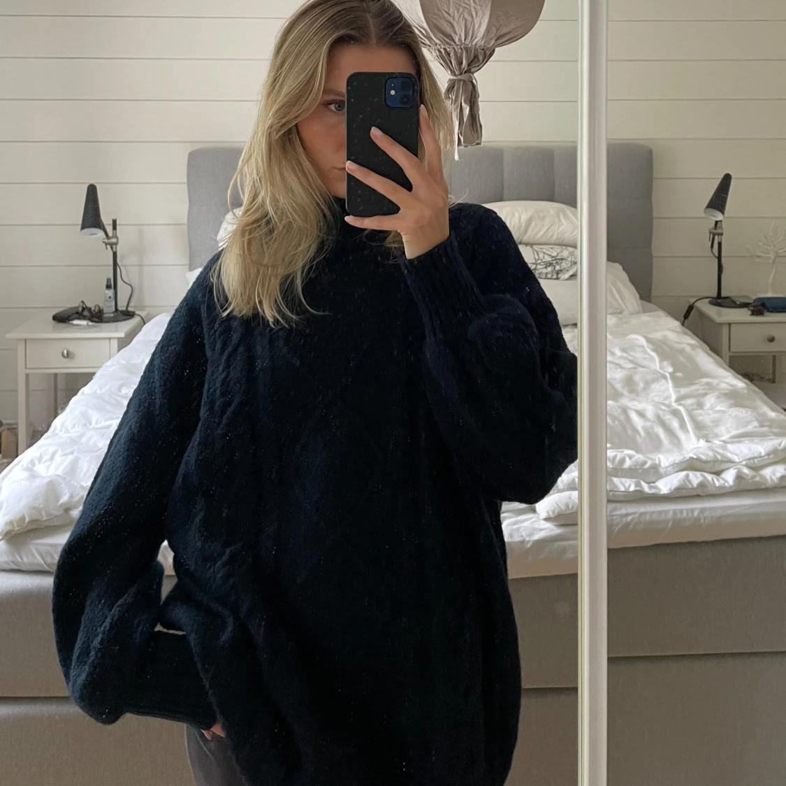 Blå stickad tröja  - 90